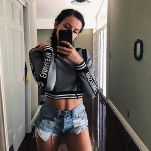 Rare LF brand Emma & Sam logo cropped long sleeve